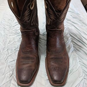 Ariat Heritage Roughstock Western Boots